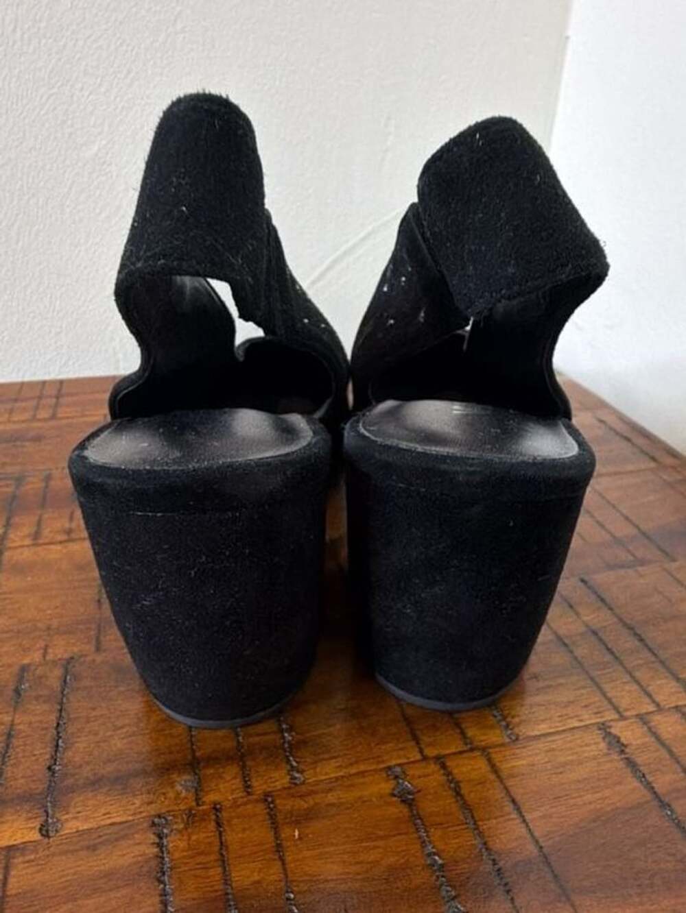 Vaneli Black Suede Studded Slingback Pumps Size 7.5N - Picture 4 of 7